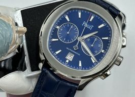 Piaget Polo S G0A43002 (2022) - Blauw wijzerplaat 42mm Staal