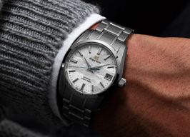 Grand Seiko Unknown SBGH311G (2023) - Wit wijzerplaat Onbekend Staal