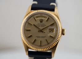 Rolex Day-Date 1803 (1971) - Champagne dial 36 mm Yellow Gold case