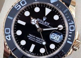 Rolex Yacht-Master 42 226658 (2023) - Black dial 42 mm Yellow Gold case