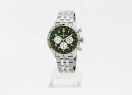 Breitling Aviator 8 AB04452A1L1A1 (2024) - Groen wijzerplaat 46mm Staal