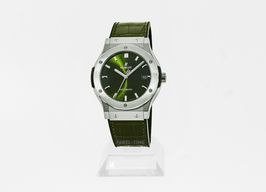 Hublot Classic Fusion 542.NX.8970.LR (2024) - Groen wijzerplaat 42mm Titanium