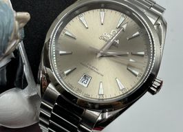 Omega Seamaster Aqua Terra 220.10.38.20.09.001 (2023) - Brown dial 38 mm Steel case