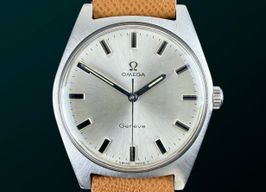 Omega Genève 135.041 (1970) - White dial 34 mm Steel case