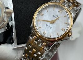 Omega De Ville Prestige 424.20.27.60.05.002 (2023) - Pearl dial 27 mm Gold/Steel case