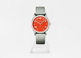 NOMOS Club Campus 723 (2024) - Red dial 39 mm Steel case