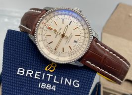 Breitling Navitimer A17326211G1P1 (2023) - Zilver wijzerplaat 41mm Staal