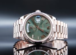 Rolex Day-Date 40 228235 (2023) - Green dial 40 mm Rose Gold case