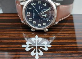 Patek Philippe Travel Time 5524G-001 (2024) - Blue dial 42 mm White Gold case