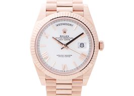 Rolex Day-Date 40 228235 (2021) - White dial 40 mm Rose Gold case