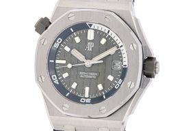 Audemars Piguet Royal Oak Offshore Diver 15720ST.OO.A009CA.01 (2022) - Grijs wijzerplaat 42mm Staal