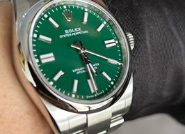 Rolex Oyster Perpetual 41 134300 (2025) - Groen wijzerplaat 41mm Staal