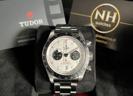 Tudor Black Bay Chrono 79360N -