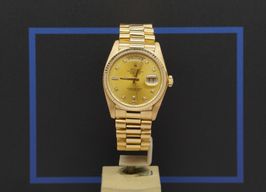 Rolex Day-Date 36 18038 (1982) - Diamond dial 36 mm Yellow Gold case