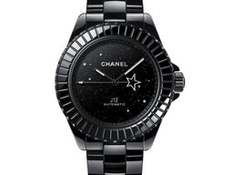 Chanel J12 H7989 (2024) - Black dial 38 mm Ceramic case