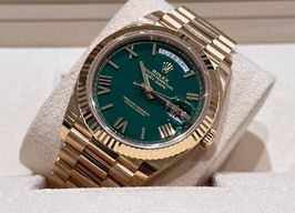 Rolex Day-Date 40 228238 (2024) - Groen wijzerplaat 40mm Geelgoud