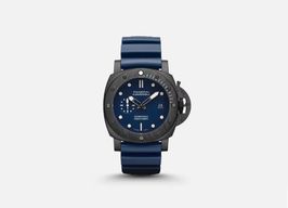 Panerai Luminor Submersible PAM01232 (2024) - Blauw wijzerplaat 44mm Carbon