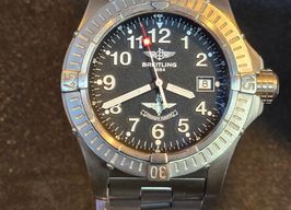 Breitling Avenger Seawolf E17370 (Unknown (random serial)) - Black dial 44 mm Titanium case