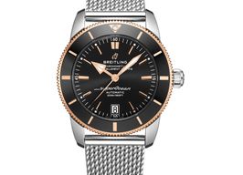 Breitling Superocean Heritage UB2010121B1A1 (2023) - Zwart wijzerplaat 42mm Goud/Staal