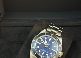 Tudor Black Bay 68 7943A1A0NU (2025) - Blauw wijzerplaat 43mm Staal