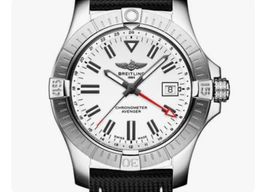 Breitling Avenger A32397101A1X1 (2024) - Wit wijzerplaat 43mm Staal