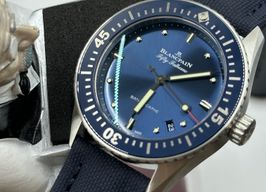 Blancpain Fifty Fathoms Bathyscaphe 5100-1140-052A (2024) - Blauw wijzerplaat 38mm Staal