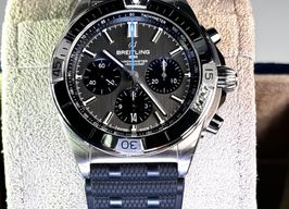 Breitling Chronomat 42 EB0134101M1S1 (2024) - Grijs wijzerplaat 42mm Titanium