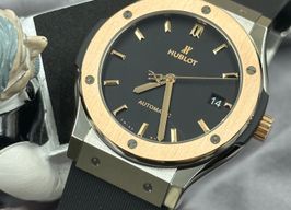 Hublot Classic Fusion 511.NO.1181.RX (2024) - Zwart wijzerplaat 45mm Titanium