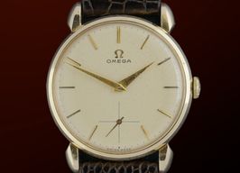 Omega Vintage 2743 (1982) - White dial 33 mm Gold/Steel case
