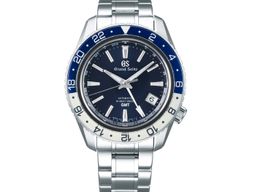 Grand Seiko Sport Collection SBGJ237G (2024) - Blauw wijzerplaat 44mm Staal