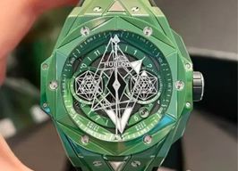 Hublot Big Bang Sang Bleu 418.GX.5207.RX.MXM22 (2023) - Groen wijzerplaat 45mm Keramiek