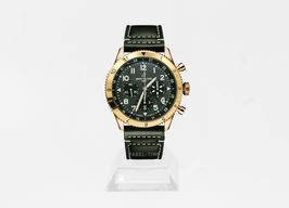 Breitling Super Avi RB04451A1B1X1 (2024) - Grijs wijzerplaat 46mm Roodgoud