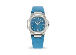 Patek Philippe Nautilus 7010G-013 (2025) - Onbekend wijzerplaat 32mm Witgoud