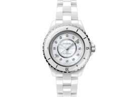 Chanel J12 H10472 (2025) - Parelmoer wijzerplaat 33mm Keramiek