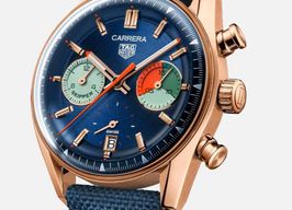 TAG Heuer Carrera CBS2241.FN8023 (2025) - Blauw wijzerplaat 39mm Roségoud