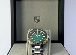 Oris Aquis Date 01 400 7769 6357-07 8 22 09PEB (2023) - Groen wijzerplaat 42mm Goud/Staal