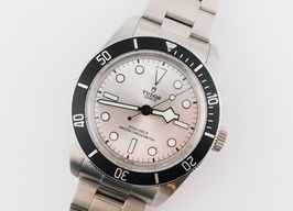 Tudor Black Bay 68 7943A1A0NU -