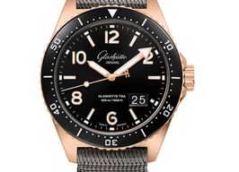 Glashütte Original SeaQ Panorama Date 1-36-13-03-90-34 (2023) - Zwart wijzerplaat 43mm Roodgoud