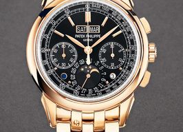 Patek Philippe Perpetual Calendar Chronograph 5270/1R-001 (2024) - Black dial 41 mm Rose Gold case