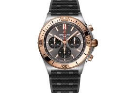 Breitling Chronomat 42 UB0134101B1S1 (2024) - Grijs wijzerplaat Onbekend Goud/Staal