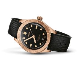 Oris Divers Sixty Five 01 733 7771 3154-07 4 19 18BR (2024) - Black dial 38 mm Bronze case