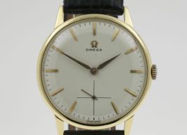 Omega Vintage 14715 2 (1961) - White dial 34 mm Yellow Gold case