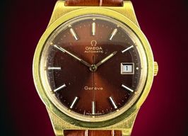 Omega Genève 166.0168 (1973) - Rood wijzerplaat 36mm Goud/Staal