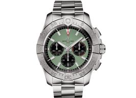 Breitling Avenger AB0147101L1A1 (2024) - Green dial 44 mm Steel case