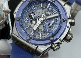 Hublot Big Bang Unico 441.NL.5129.RT.BUC21 (2021) - Blauw wijzerplaat 42mm Titanium