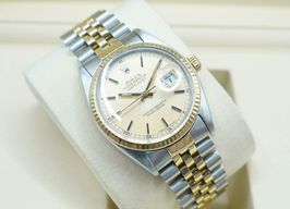 Rolex Datejust 36 16013 (Onbekend (willekeurig serienummer)) - Champagne wijzerplaat 36mm Goud/Staal