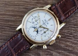 Patek Philippe Perpetual Calendar Chronograph 3970EJ (1992) - Zilver wijzerplaat 36mm Geelgoud