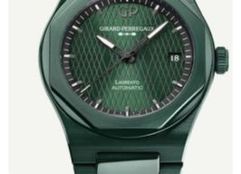 Girard-Perregaux Laureato 81005-32-3080-1CX (2024) - Green dial 38 mm Ceramic case