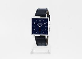 NOMOS Tetra Neomatik 422 -