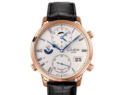 Glashütte Original Senator Cosmopolite 1-89-02-01-05-61 (2023) - Wit wijzerplaat 44mm Roségoud